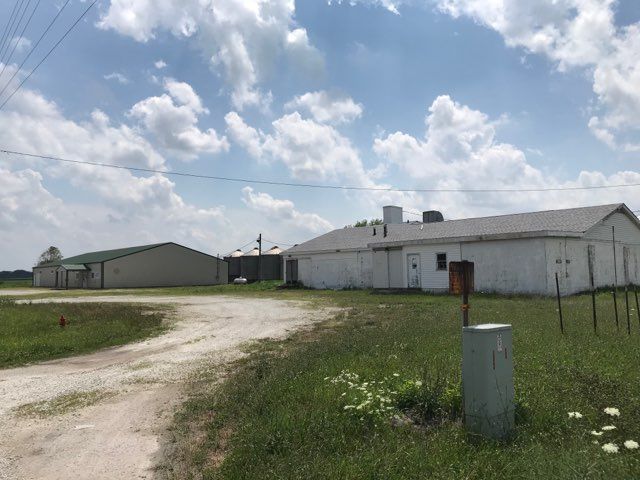 22987 Cherry Ln, Jerseyville, IL 62052